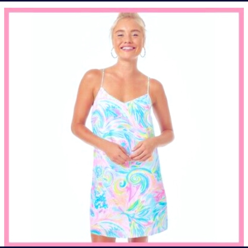 NWT Lilly shift dress XS